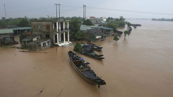 наводнение во Вьетнаме  - 俄罗斯卫星通讯社