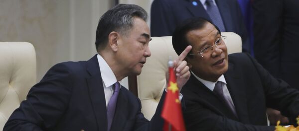 Глава МИД Китая Ван И в Камбодже Глава МИД Китая Ван И в Камбодже - 俄罗斯卫星通讯社