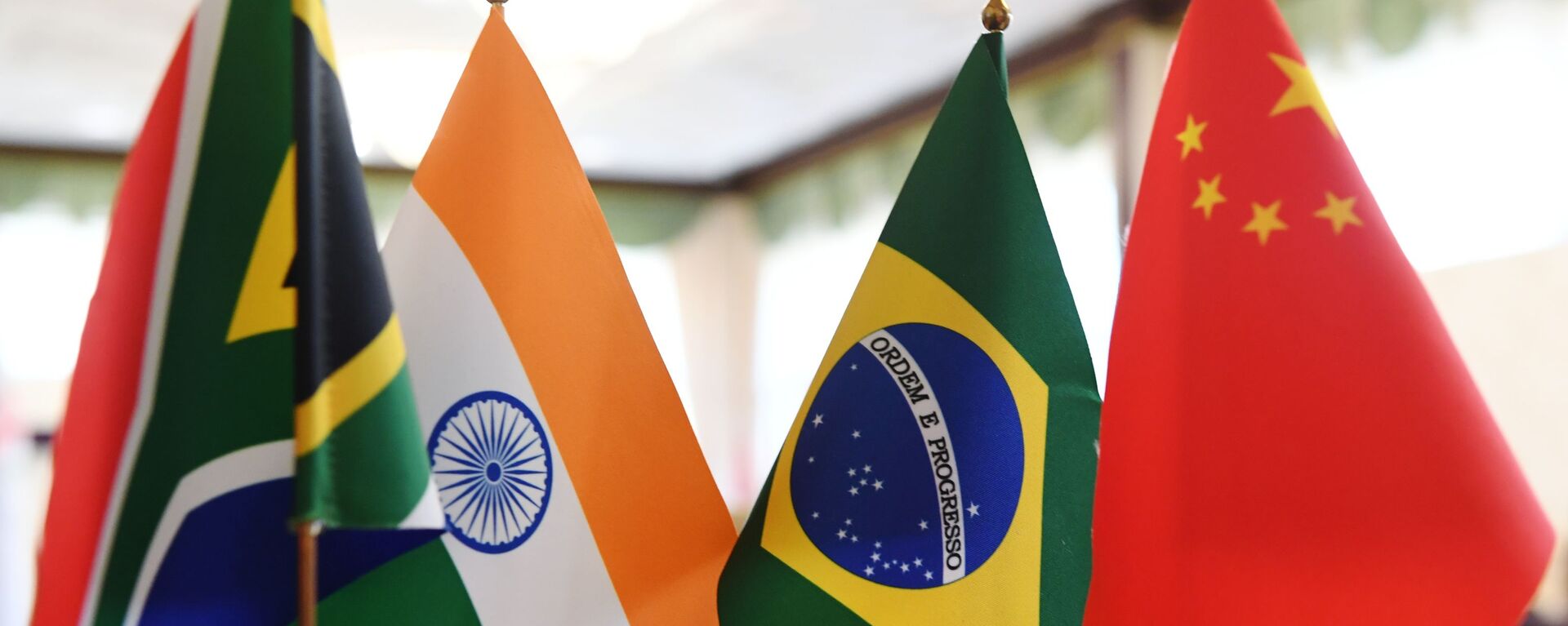 金砖国家的旗帜：南非、印度、巴西和中国 - 俄罗斯卫星通讯社, 1920, 27.05.2022