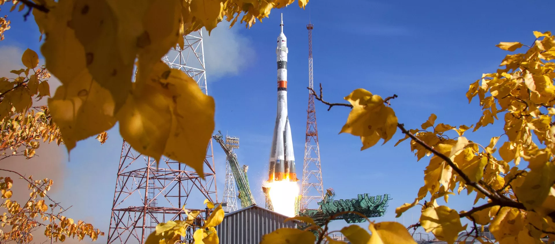 Ракета-носитель Союз-2.1а с транспортным пилотируемым кораблем Союз МС-17 во время запуска со стартовой площадки №31 космодрома Байконур.   - 俄羅斯衛星通訊社, 1920, 29.09.2021