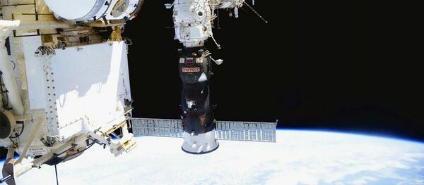 Грузовой корабль Прогресс пристыкованный к Международной космической станции Грузовой корабль Прогресс пристыкованный к Международной космической станции - 俄罗斯卫星通讯社
