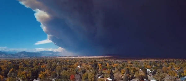 美國森林火災不停地燃燒 - 俄羅斯衛星通訊社