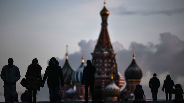 Люди на Красной площади в Москве - 俄羅斯衛星通訊社