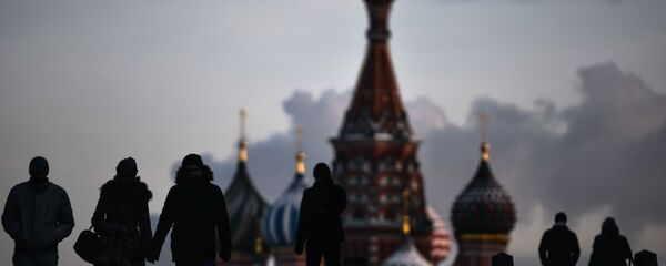 Люди на Красной площади в Москве - 俄羅斯衛星通訊社