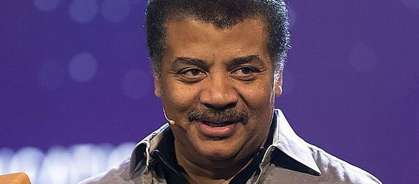 Нил Деграсс Тайсон - 俄罗斯卫星通讯社