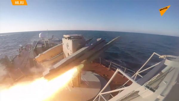 裡海艦隊艦船在海上開展防空防禦演習 - 俄羅斯衛星通訊社