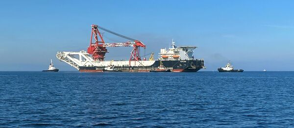 Судно, прокладывающее Северный поток-2 - 俄罗斯卫星通讯社