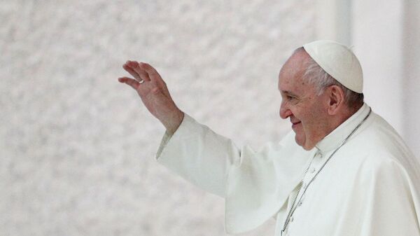 Папа Римский Франциск после еженедельной аудиенции в Ватикане - 俄罗斯卫星通讯社