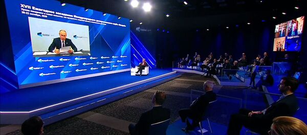 Онлайн выступление Путина на Валдае - 俄羅斯衛星通訊社