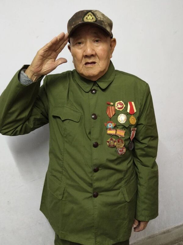 專訪中國抗美援朝老兵 講述保家衛國義不容辭的光榮歷史 - 俄羅斯衛星通訊社