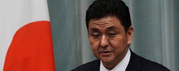 Министр обороны Японии Нобуо Киси в Токио  - 俄羅斯衛星通訊社