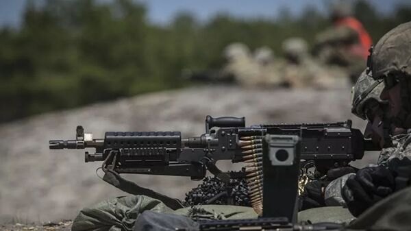 M240 Machine Gun - 俄罗斯卫星通讯社