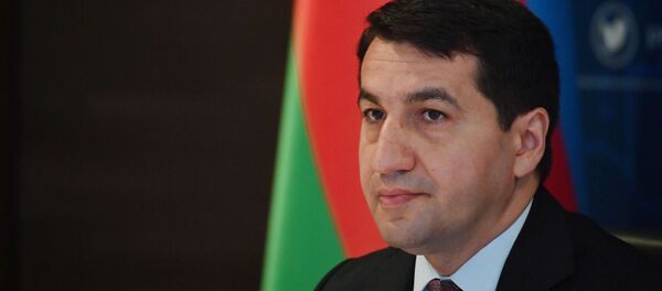 Помощник президента Азербайджана Хикмет Гаджиев  - 俄羅斯衛星通訊社