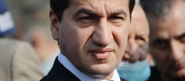 Помощник президента Азербайджана Хикмет Гаджиев  - 俄羅斯衛星通訊社