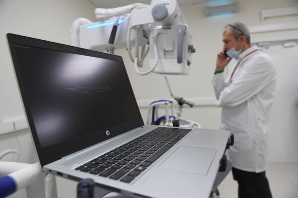 莫斯科收治新冠病人的醫院推廣數字技術以擺脫對紙張的依賴 - 俄羅斯衛星通訊社