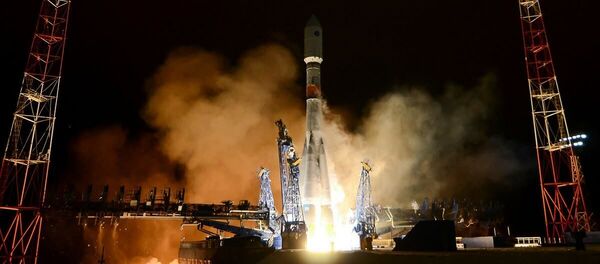 Пуск ракеты-носителя Союз-2 с космическим аппаратом нового поколения системы Глонасс-К - 俄罗斯卫星通讯社