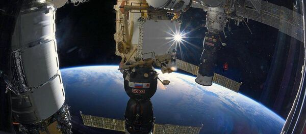 Корабль Союз МС, пристыкованный к МКС - 俄罗斯卫星通讯社