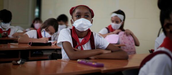 Учащиеся в кубинской школе. Гавана  - 俄羅斯衛星通訊社