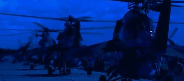 Вертолеты Ми-24 перед ночным вылетом - 俄羅斯衛星通訊社