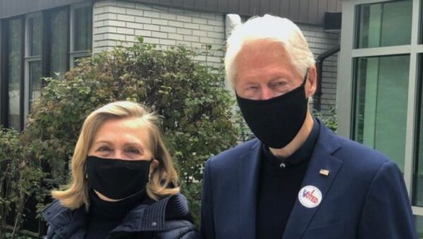 Bill and Hillary Clinton Cast Their Votes in US Presidential Election - 俄羅斯衛星通訊社