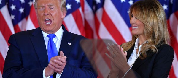 Дональд Трамп и Мелания Трамп в Белом доме в день выборов в США - 俄罗斯卫星通讯社