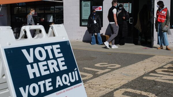 特朗普：那些干预2016年大选的人将面临严重后果 - 俄罗斯卫星通讯社