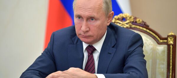  5 ноября 2020. Президент РФ Владимир Путин во время встречи в режиме видеоконференции с губернатором Тульской области Алексеем Дюминым - 俄羅斯衛星通訊社