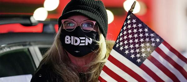 Сторонница Джо Байдена в Питтсбурге. Пенсильвания - 俄罗斯卫星通讯社