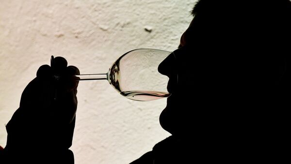 科学家发现为何老年人可以更好地感知葡萄酒的味道 - 俄罗斯卫星通讯社