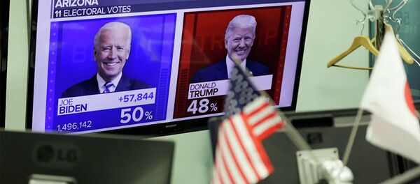 Экран с предварительным подсчетом голосов на выборах президента США - 俄羅斯衛星通訊社