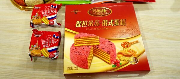 俄麥諾食品有限公司生產的多樣提拉米蘇食品。 - 俄羅斯衛星通訊社