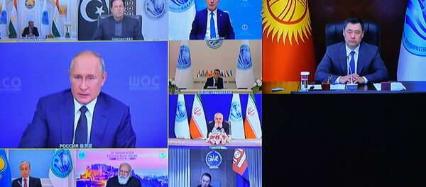 10 ноября 2020. Участники заседания Совета глав государств - членов Шанхайской организации сотрудничества (ШОС) в режиме видеоконференции.  - 俄羅斯衛星通訊社