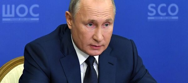 10 ноября 2020. Президент РФ Владимир Путин проводит в режиме видеоконференции заседание Совета глав государств - членов Шанхайской организации сотрудничества (ШОС).  - 俄羅斯衛星通訊社