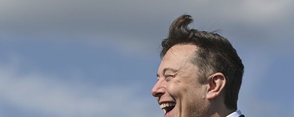 Илон Маск Илон Маск - 俄羅斯衛星通訊社