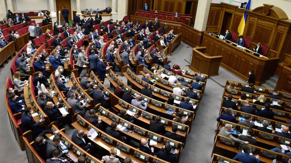 最高拉达议员：乌克兰内阁提出把国家预算的军队经费再增加20% - 俄罗斯卫星通讯社