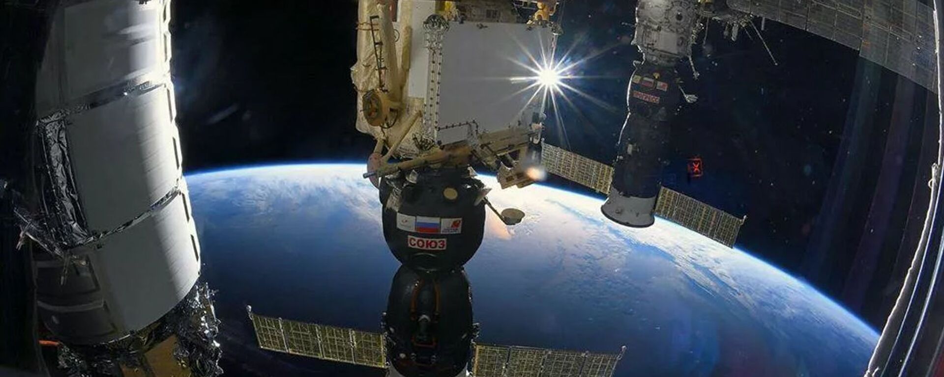 俄宇航员认为俄美离紧密的国际空间站合作伙伴关系越来越远 - 俄罗斯卫星通讯社, 1920, 10.09.2021