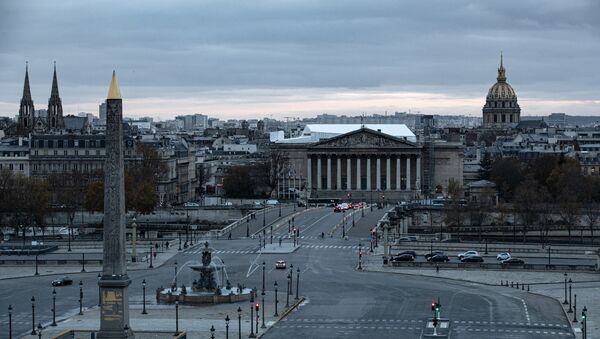 Вид сверху на площадь Согласия и здание Национального собрания в Париже, Франция - 俄羅斯衛星通訊社