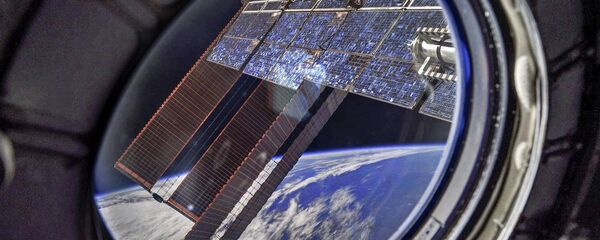 МКС МКС - 俄羅斯衛星通訊社