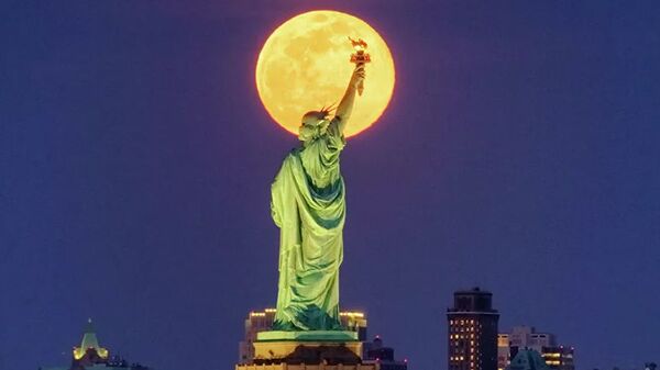 美国航天局：“阿尔忒弥斯2号”绕月载人航天任务最早可能于2026年2月进行 - 俄罗斯卫星通讯社