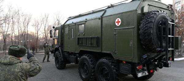 Автомобиль с оборудованием для установки мобильного полевого госпиталя - 俄罗斯卫星通讯社