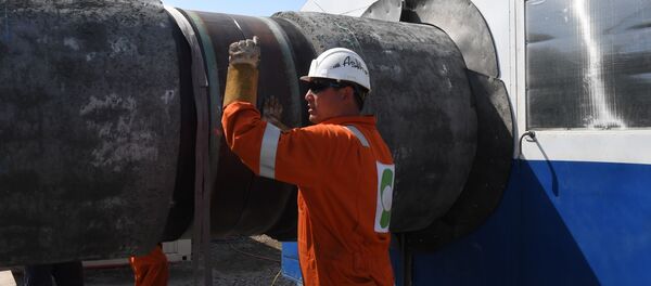 Рабочий на участке строительства газопровода Северный поток-2 в Ленинградской области Рабочий на участке строительства газопровода Северный поток-2 в Ленинградской области - 俄罗斯卫星通讯社