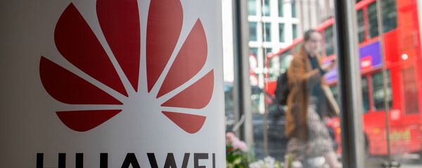 Реклама Huawei в Лондоне - 俄罗斯卫星通讯社