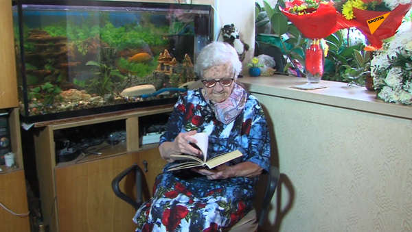 雅罗斯拉夫尔最长寿女性年满111岁 - 俄罗斯卫星通讯社