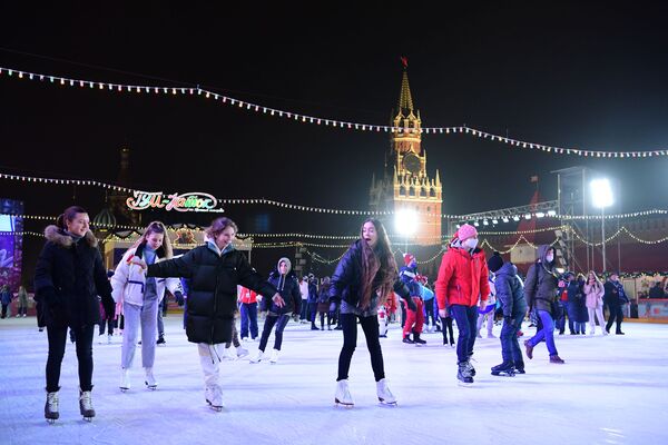 古姆溜冰场新溜冰季启动仪式 - 俄罗斯卫星通讯社