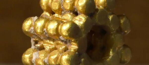 耶路撒冷一名男孩发现距今三千年前的黄金饰品 - 俄罗斯卫星通讯社