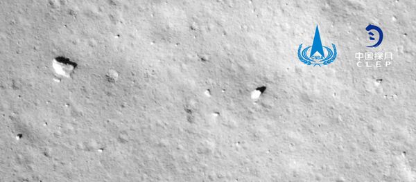 Китайский зонд Чанъэ-5 совершил успешную посадку на поверхности Луны.  - 俄羅斯衛星通訊社