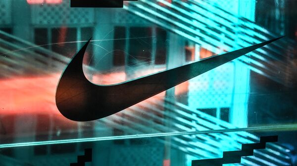 NEW YORK, NY - DECEMBER 20: A Nike logo is seen at the Nike flagship store on 5th Ave. on December 20, 2019 in New York City - 俄羅斯衛星通訊社