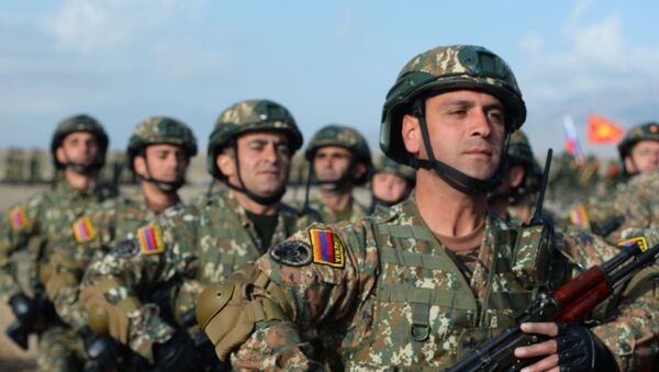 Военнослужащие армии Армении на командно-штабных учениях - 俄罗斯卫星通讯社