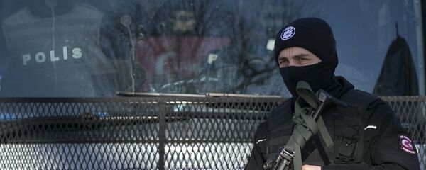 Турецкий полицейский Турецкий полицейский - 俄罗斯卫星通讯社