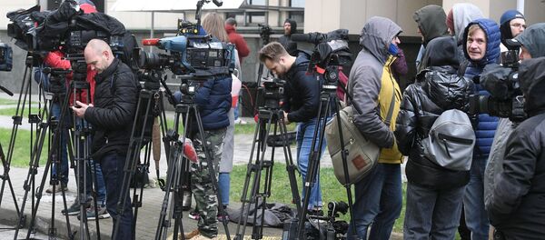 Журналисты  - 俄羅斯衛星通訊社